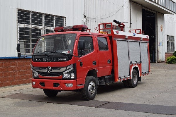 東風(fēng)2.5噸泡沫消防車(chē)(國(guó)六)