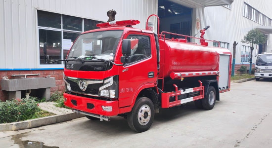 國(guó)六東風(fēng)4噸消防灑水車