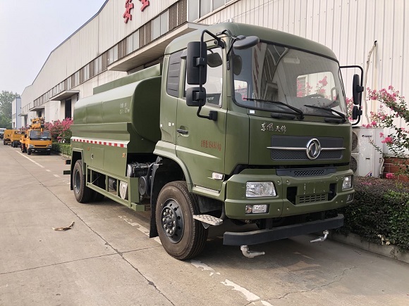 天錦國(guó)六四驅(qū)供水車