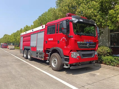 兩臺(tái)消防車(chē)完工